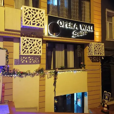 Hotel Opera *