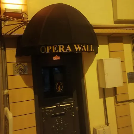 Opera Hotel